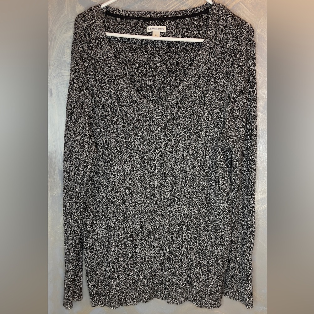 CROFT AND BARROW SWEATER